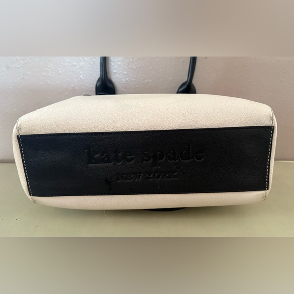 Kate Spade Black and Cream Leather Satchel Purse with Bow Accent - Picture 3 of 16
